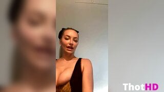 Lindsey Pelas Cleavage and Big Tits Clip
