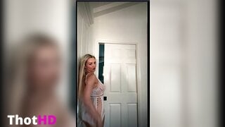 Lindsey Pelas Cleavage and Big Tits OnlyFans_001