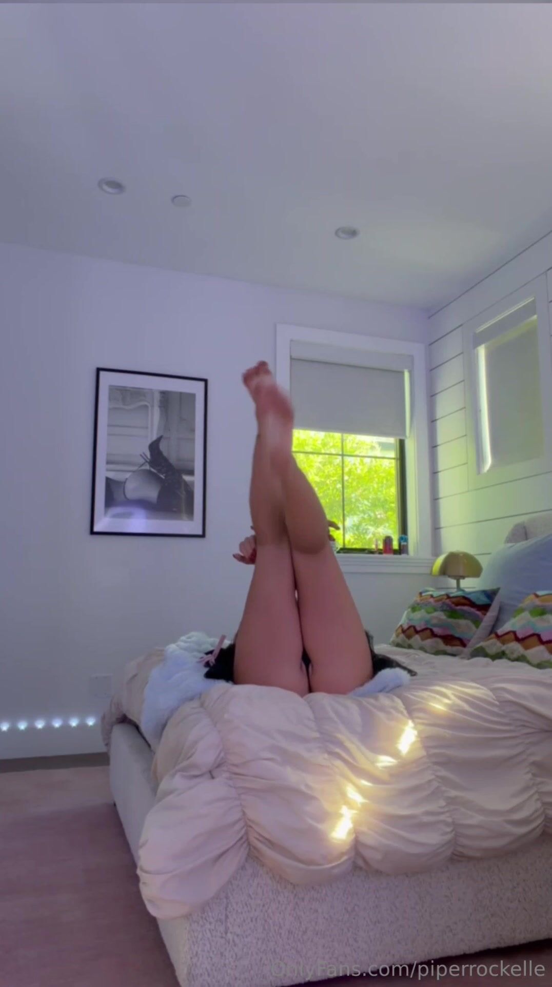 Piper Rockelle Spread Legs on Bed Leak