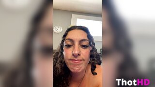 Starrysigh Pubic Hair Nude Clip