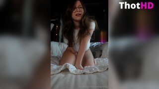 BigTittyGothEgg Masturbating Pubic Hair Leak