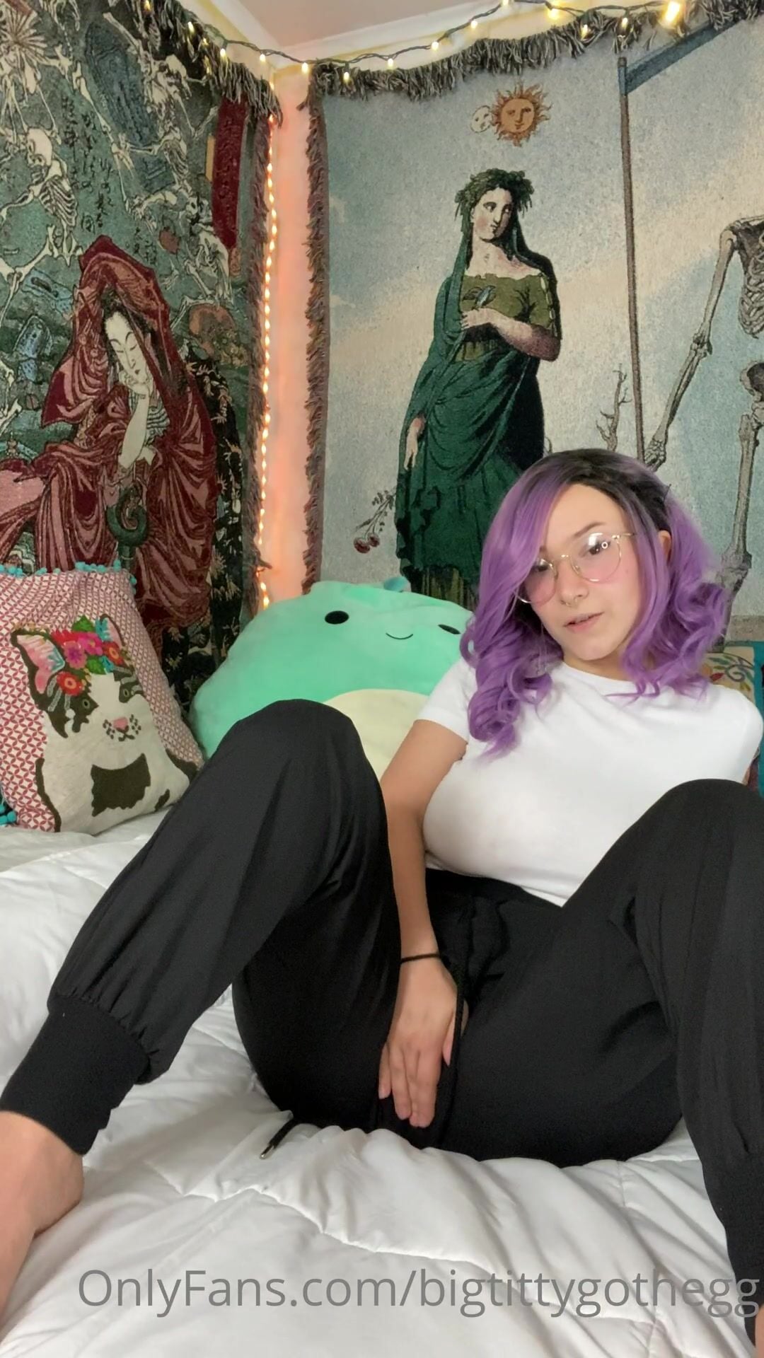 BigTittyGothEgg Nude Masturbation Leak