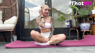 Babyfooji Shorts From Behind Clip