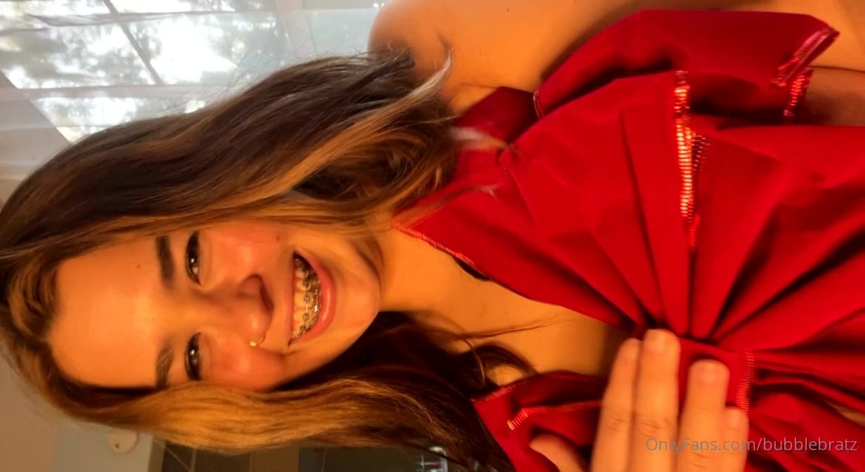 Maddie May Masturbating Spread Legs Leaked