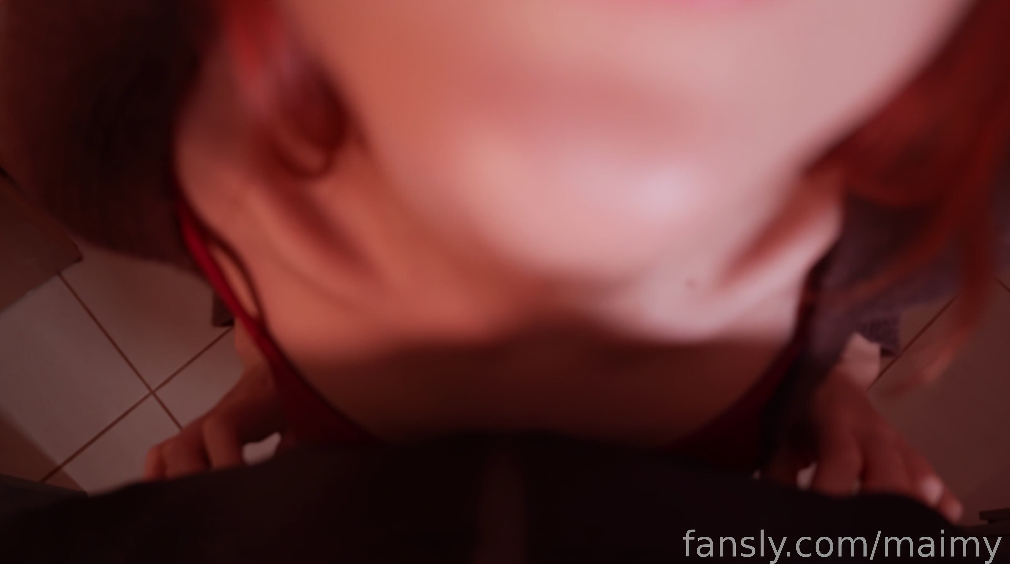 Maimyasmr Downblouse Close-Up Clip