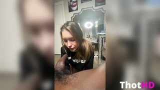 Snomarie69 Bathtub Blowjob