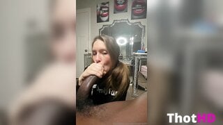 Snomarie69 Bathtub Blowjob