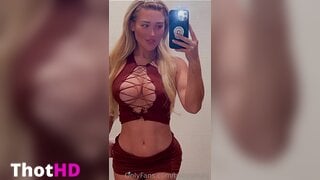 Stefanie Knight Big Tits Miniskirt Leaked