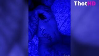 Arlene Lee bedroom nude