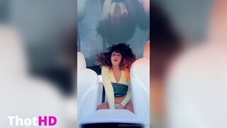 Beasecrets Pubic Hair in Thighhighs OF