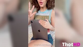 Beatrice Segreti Miniskirt Boy-Girl Sex Leak