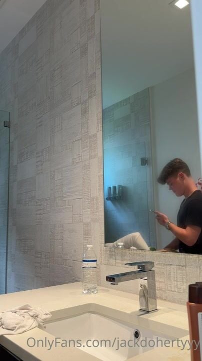 Nalafitness in the Bathroom Leak