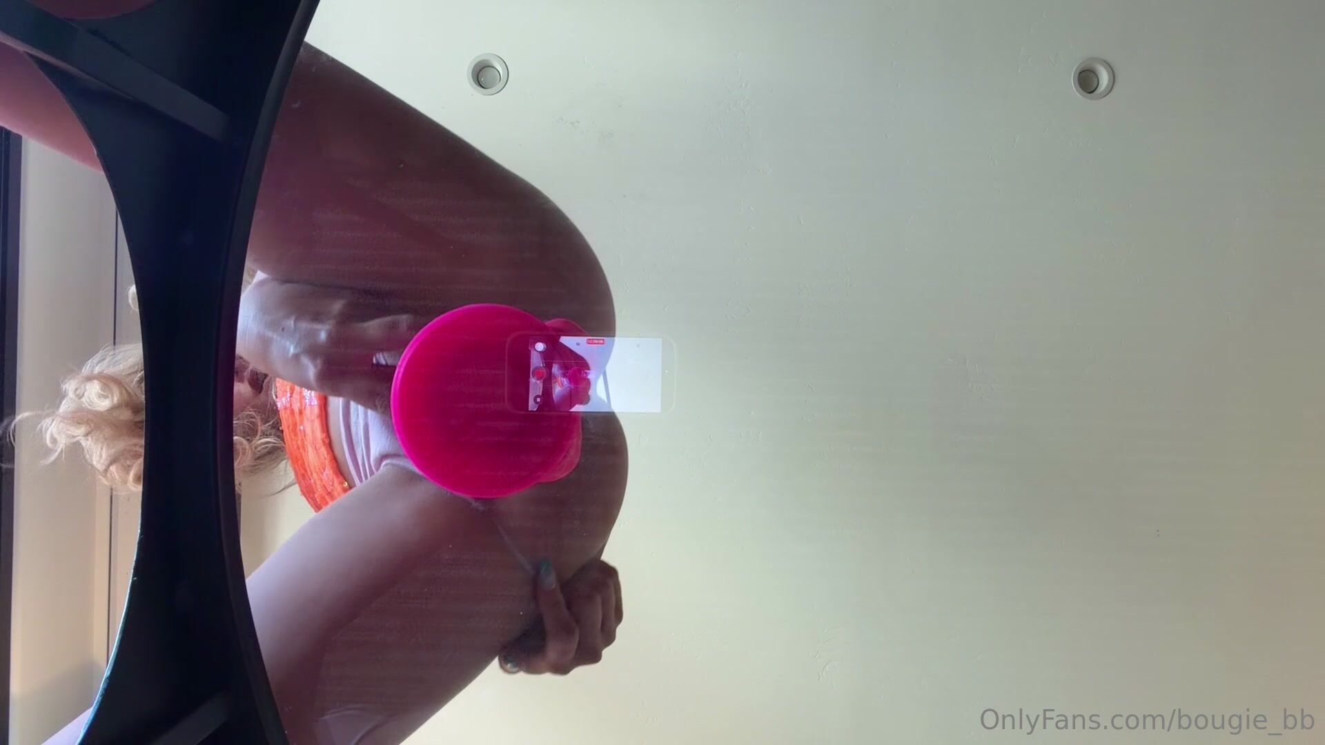 bougie_bb Pussy Insertion Video