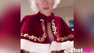 Veronica Perasso big dildo santa fuck