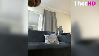 Bootyfulbarbiie Ass on All Fours OF