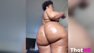 Bootyfulbarbiie Nude Ass