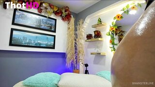 Kagomme Ass On Bed OnlyFans