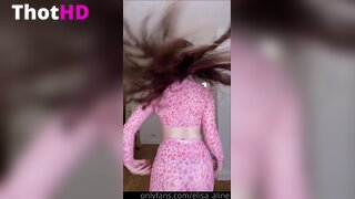 Elisa.aline Underboob Tease NSFW