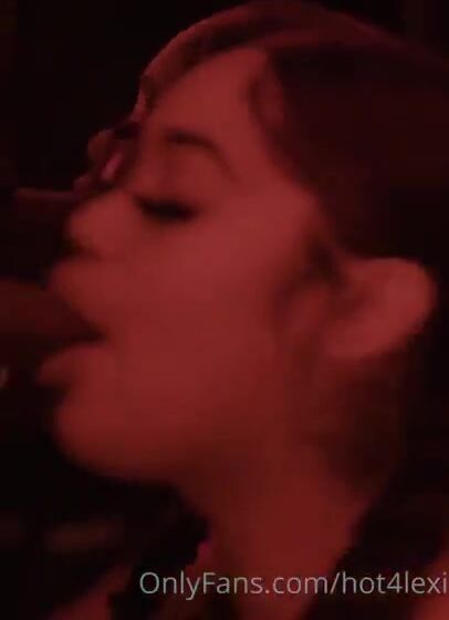 Lexi2legit Blowjob in Blue Light Leak
