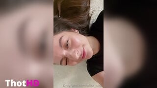 Zainingenje Tongue Out Close-Up OnlyFans
