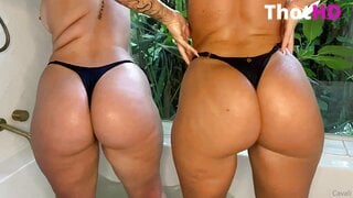 Lilith Cavaliere Ass Display OF_002