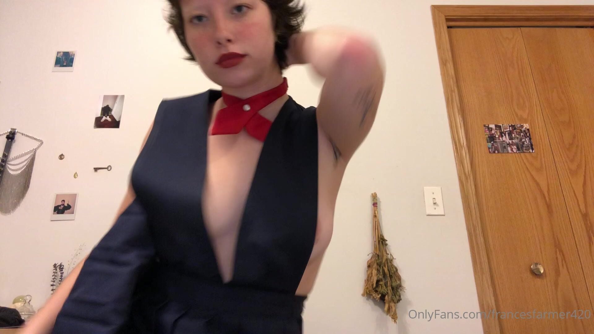 Contrachloe Leaked OnlyFans Striptease