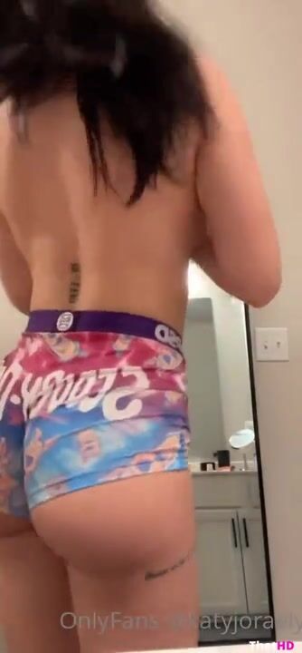 Katy Jo Raelyn Topless Shorts Booty OF