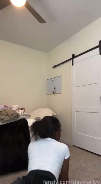 Bhadie Kelly Video 1