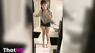 Soogsx ONLY FANS Video Showing Titties