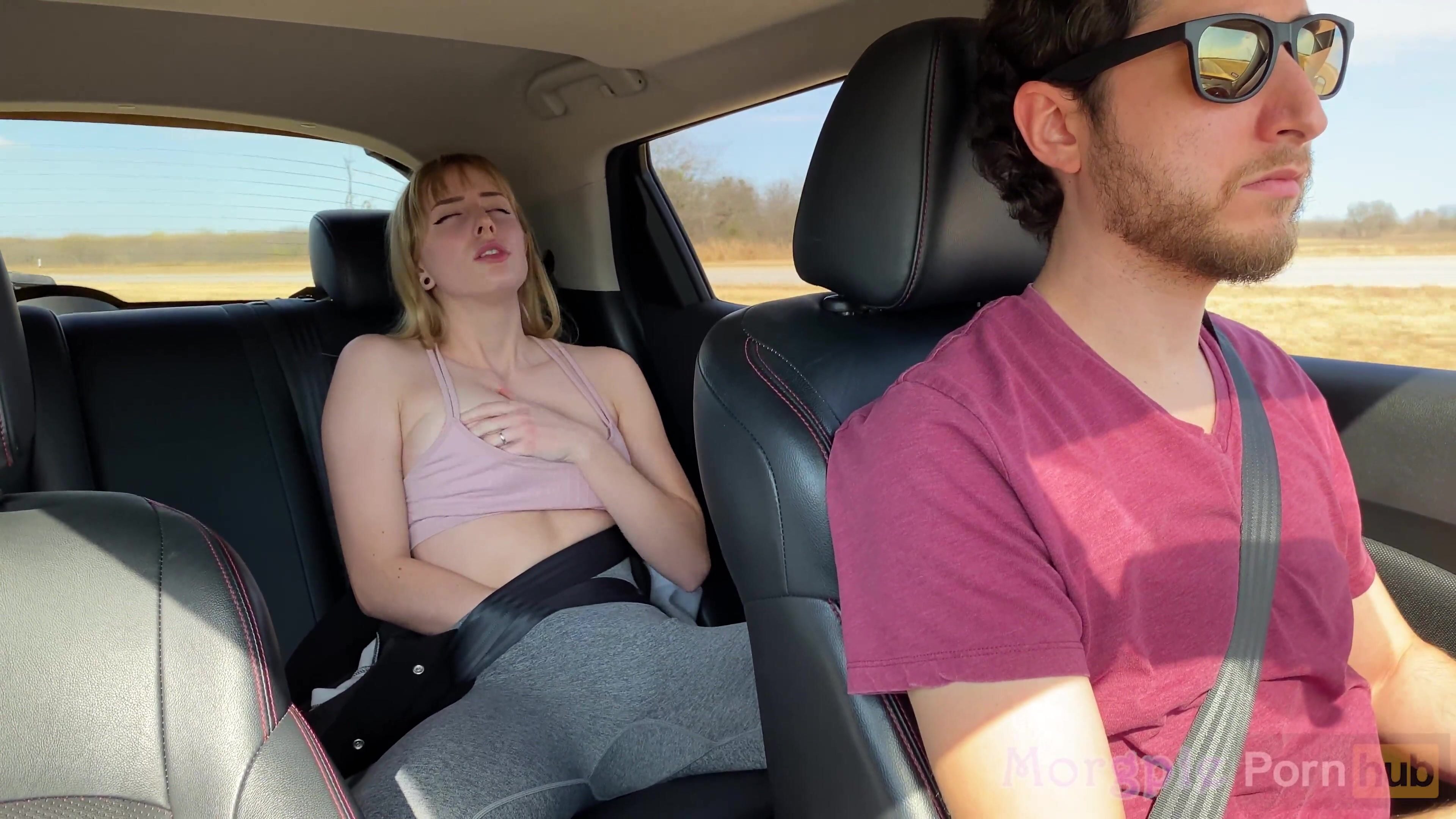 Morgpie Teasing in the Car NSFW