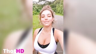 Ambsofficialxo Selfie en extérieur OF