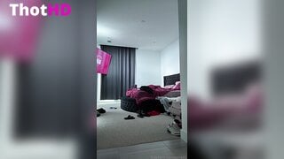 Aylathegoddess Masturbándose Con un Dildo NSFW