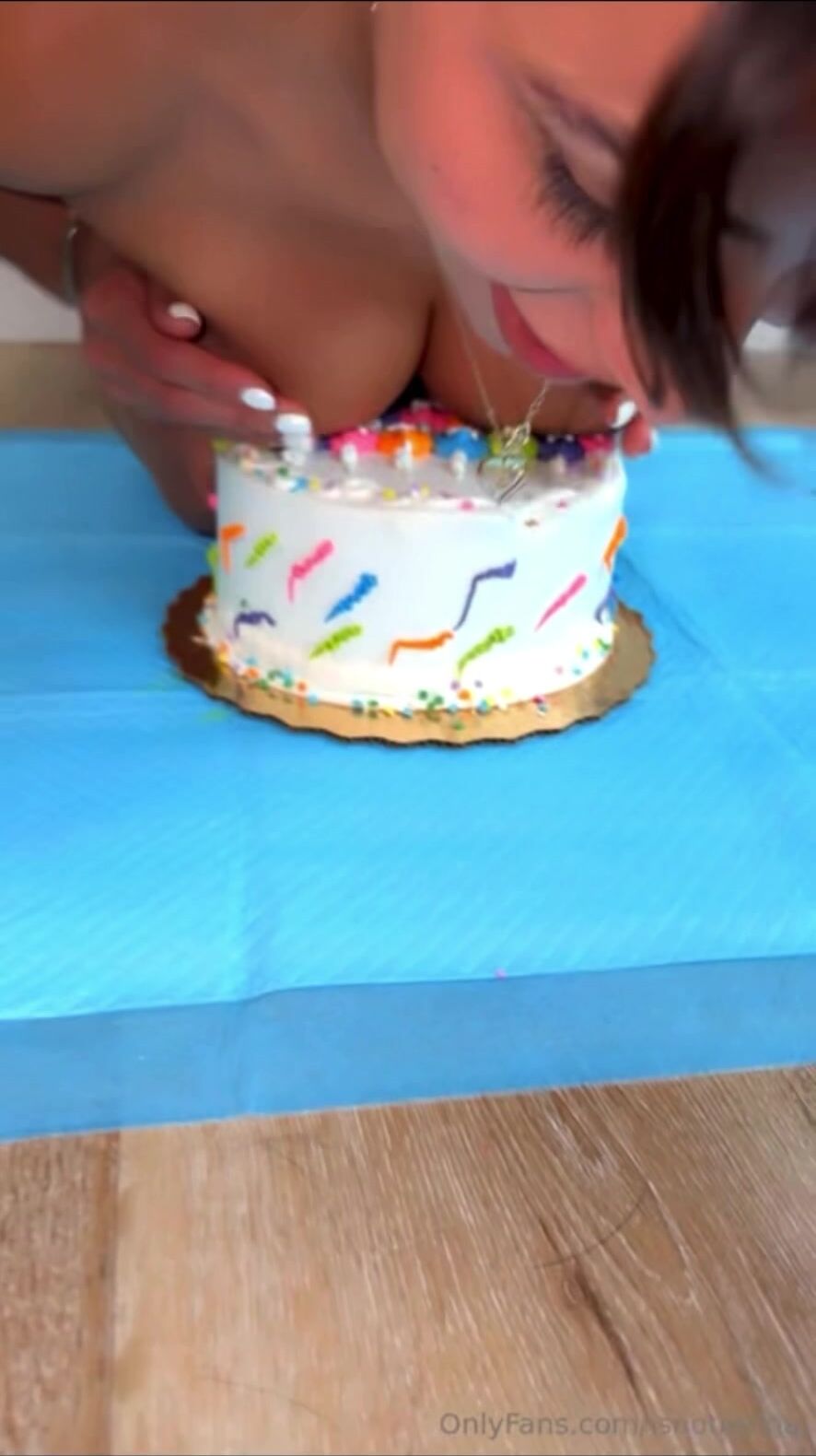 Ximena Saenz Licking Cake Video