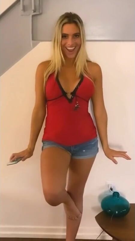 Lele Pons Poses on Stairs XXX