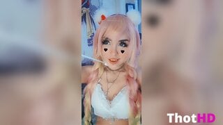 Hannahowo Filtración de provocación con orejas de gato