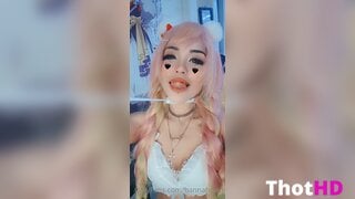 Hannahowo Filtración de provocación con orejas de gato