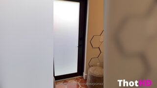 Nora Rose Outdoor Dusche Tease Clip