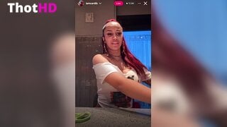 Cardi B Küche Live