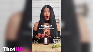 Cardi B Fazendo um Vídeo de Cardi Rita