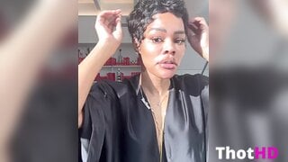 Teyana Taylor Selfie en el Espejo Leak