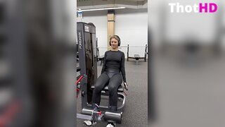 Wbery im Fitnessstudio Video