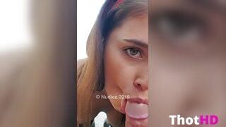Violet Summers Felação na Piscina Leak