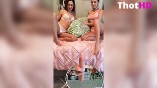 Violet Summers Vidéo Doigtage Lesbienne