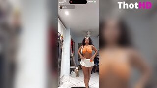 Shortyyjordyy Clip de Séduction dans la Cuisine