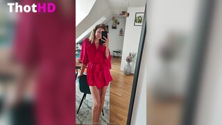 Itsmethessy Selfie Miroir en Robe de Dentelle Rouge OF
