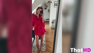 Itsmethessy Selfie Miroir en Robe de Dentelle Rouge OF