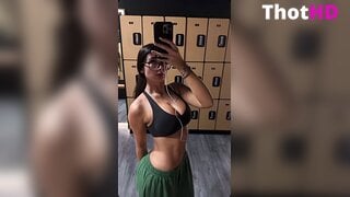 Flexwness Umkleide Selfie OnlyFans