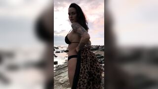 Kayla Lauren OnlyFans Video Outdoor Tits
