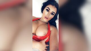 Mikaela Testa onlyfans Leaks