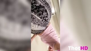 Lilith Cavaliere Tight Yoga pants Butt